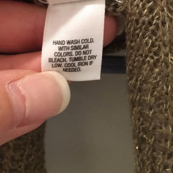 Infinity Scarf - Picture 5 of 7